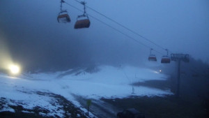 Skiareál Klínovec - Sjezdovka Jáchymovská, lanovka Prima Express - 8.12.2025 v 16:45 Skiareál Klínovec - Sjezdovka Jáchymovská, lanovka Prima Express - 8.12.2025 v 16:45