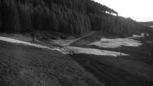 Skiareál Klínovec - Sjezdovka Jáchymovská, lanovka Prima Express - 15.12.2025 v 17:01 Skiareál Klínovec - Sjezdovka Jáchymovská, lanovka Prima Express - 15.12.2025 v 17:01