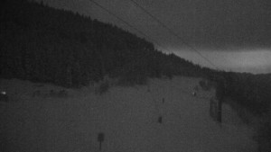 Skiareál Klínovec - Sjezdovka Jáchymovská, lanovka Prima Express - 10.1.2026 v 05:31 Skiareál Klínovec - Sjezdovka Jáchymovská, lanovka Prima Express - 10.1.2026 v 05:31