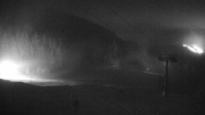 Skiareál Klínovec - Sjezdovka Jáchymovská, lanovka Prima Express - 10.1.2026 v 20:31 Skiareál Klínovec - Sjezdovka Jáchymovská, lanovka Prima Express - 10.1.2026 v 20:31