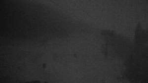 Skiareál Klínovec - Sjezdovka Jáchymovská, lanovka Prima Express - 6.2.2026 v 01:45 Skiareál Klínovec - Sjezdovka Jáchymovská, lanovka Prima Express - 6.2.2026 v 01:45