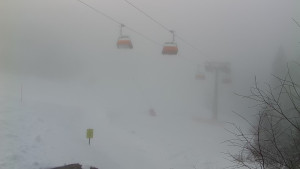 Skiareál Klínovec - Sjezdovka Jáchymovská, lanovka Prima Express - 6.2.2026 v 08:01 Skiareál Klínovec - Sjezdovka Jáchymovská, lanovka Prima Express - 6.2.2026 v 08:01