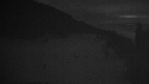 Skiareál Klínovec - Sjezdovka Jáchymovská, lanovka Prima Express - 7.2.2026 v 00:15 Skiareál Klínovec - Sjezdovka Jáchymovská, lanovka Prima Express - 7.2.2026 v 00:15