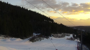 Skiareál Klínovec - Sjezdovka Jáchymovská, lanovka Prima Express - 16.3.2026 v 18:01 Skiareál Klínovec - Sjezdovka Jáchymovská, lanovka Prima Express - 16.3.2026 v 18:01