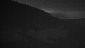 Skiareál Klínovec - Sjezdovka Jáchymovská, lanovka Prima Express - 12.4.2026 v 04:31 Skiareál Klínovec - Sjezdovka Jáchymovská, lanovka Prima Express - 12.4.2026 v 04:31