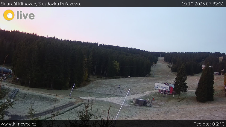 Skiareál Klínovec - Sjezdovka Pařezovka, lanovka CineStar Express - 19.10.2025 v 07:32 Skiareál Klínovec - Sjezdovka Pařezovka, lanovka CineStar Express - 19.10.2025 v 07:32
