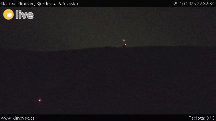 Skiareál Klínovec - Sjezdovka Pařezovka, lanovka CineStar Express - 29.10.2025 v 22:32 Skiareál Klínovec - Sjezdovka Pařezovka, lanovka CineStar Express - 29.10.2025 v 22:32