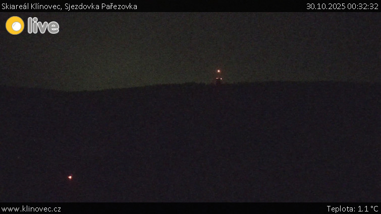 Skiareál Klínovec - Sjezdovka Pařezovka, lanovka CineStar Express - 30.10.2025 v 00:32 Skiareál Klínovec - Sjezdovka Pařezovka, lanovka CineStar Express - 30.10.2025 v 00:32