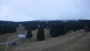 Skiareál Klínovec - Sjezdovka Pařezovka, lanovka CineStar Express - 2.11.2025 v 09:15 Skiareál Klínovec - Sjezdovka Pařezovka, lanovka CineStar Express - 2.11.2025 v 09:15