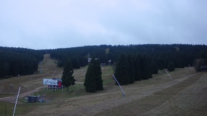 Skiareál Klínovec - Sjezdovka Pařezovka, lanovka CineStar Express - 2.11.2025 v 10:32 Skiareál Klínovec - Sjezdovka Pařezovka, lanovka CineStar Express - 2.11.2025 v 10:32