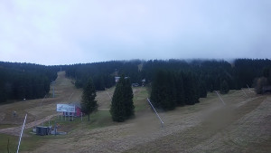 Skiareál Klínovec - Sjezdovka Pařezovka, lanovka CineStar Express - 2.11.2025 v 11:32 Skiareál Klínovec - Sjezdovka Pařezovka, lanovka CineStar Express - 2.11.2025 v 11:32