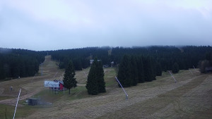 Skiareál Klínovec - Sjezdovka Pařezovka, lanovka CineStar Express - 2.11.2025 v 13:45 Skiareál Klínovec - Sjezdovka Pařezovka, lanovka CineStar Express - 2.11.2025 v 13:45