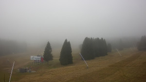 Skiareál Klínovec - Sjezdovka Pařezovka, lanovka CineStar Express - 11.11.2025 v 08:02 Skiareál Klínovec - Sjezdovka Pařezovka, lanovka CineStar Express - 11.11.2025 v 08:02