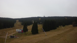 Skiareál Klínovec - Sjezdovka Pařezovka, lanovka CineStar Express - 15.11.2025 v 07:32 Skiareál Klínovec - Sjezdovka Pařezovka, lanovka CineStar Express - 15.11.2025 v 07:32