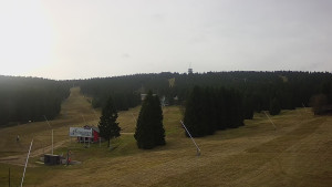 Skiareál Klínovec - Sjezdovka Pařezovka, lanovka CineStar Express - 15.11.2025 v 11:02 Skiareál Klínovec - Sjezdovka Pařezovka, lanovka CineStar Express - 15.11.2025 v 11:02