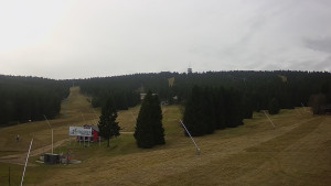 Skiareál Klínovec - Sjezdovka Pařezovka, lanovka CineStar Express - 15.11.2025 v 11:15 Skiareál Klínovec - Sjezdovka Pařezovka, lanovka CineStar Express - 15.11.2025 v 11:15