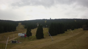 Skiareál Klínovec - Sjezdovka Pařezovka, lanovka CineStar Express - 15.11.2025 v 11:32 Skiareál Klínovec - Sjezdovka Pařezovka, lanovka CineStar Express - 15.11.2025 v 11:32