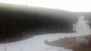 Skiareál Klínovec - Sjezdovka Pařezovka, lanovka CineStar Express - 14.12.2025 v 08:02 Skiareál Klínovec - Sjezdovka Pařezovka, lanovka CineStar Express - 14.12.2025 v 08:02