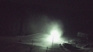 Skiareál Klínovec - Sjezdovka Pařezovka, lanovka CineStar Express - 27.12.2025 v 01:02 Skiareál Klínovec - Sjezdovka Pařezovka, lanovka CineStar Express - 27.12.2025 v 01:02