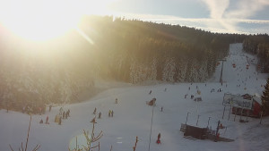 Skiareál Klínovec - Sjezdovka Pařezovka, lanovka CineStar Express - 27.12.2025 v 10:32 Skiareál Klínovec - Sjezdovka Pařezovka, lanovka CineStar Express - 27.12.2025 v 10:32