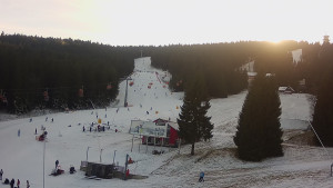 Skiareál Klínovec - Sjezdovka Pařezovka, lanovka CineStar Express - 27.12.2025 v 14:02 Skiareál Klínovec - Sjezdovka Pařezovka, lanovka CineStar Express - 27.12.2025 v 14:02