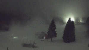 Skiareál Klínovec - Sjezdovka Pařezovka, lanovka CineStar Express - 31.12.2025 v 01:45 Skiareál Klínovec - Sjezdovka Pařezovka, lanovka CineStar Express - 31.12.2025 v 01:45