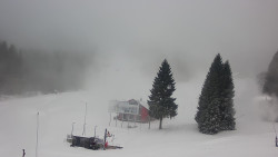 Sjezdovka Pařezovka, lanovka CineStar Express