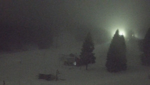 Skiareál Klínovec - Sjezdovka Pařezovka, lanovka CineStar Express - 1.1.2026 v 07:02 Skiareál Klínovec - Sjezdovka Pařezovka, lanovka CineStar Express - 1.1.2026 v 07:02