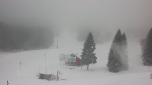 Skiareál Klínovec - Sjezdovka Pařezovka, lanovka CineStar Express - 1.1.2026 v 08:32 Skiareál Klínovec - Sjezdovka Pařezovka, lanovka CineStar Express - 1.1.2026 v 08:32