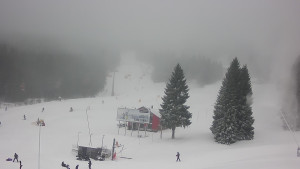 Skiareál Klínovec - Sjezdovka Pařezovka, lanovka CineStar Express - 1.1.2026 v 11:02 Skiareál Klínovec - Sjezdovka Pařezovka, lanovka CineStar Express - 1.1.2026 v 11:02