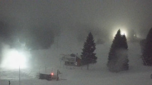 Skiareál Klínovec - Sjezdovka Pařezovka, lanovka CineStar Express - 1.1.2026 v 17:15 Skiareál Klínovec - Sjezdovka Pařezovka, lanovka CineStar Express - 1.1.2026 v 17:15