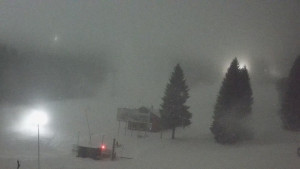 Skiareál Klínovec - Sjezdovka Pařezovka, lanovka CineStar Express - 1.1.2026 v 19:15 Skiareál Klínovec - Sjezdovka Pařezovka, lanovka CineStar Express - 1.1.2026 v 19:15