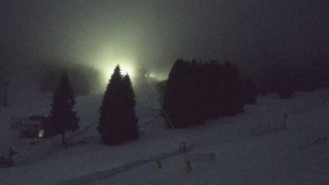 Skiareál Klínovec - Sjezdovka Pařezovka, lanovka CineStar Express - 9.2.2026 v 06:32 Skiareál Klínovec - Sjezdovka Pařezovka, lanovka CineStar Express - 9.2.2026 v 06:32