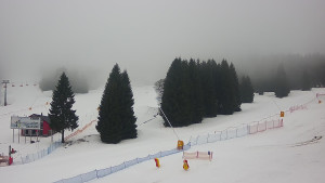 Skiareál Klínovec - Sjezdovka Pařezovka, lanovka CineStar Express - 9.2.2026 v 08:02 Skiareál Klínovec - Sjezdovka Pařezovka, lanovka CineStar Express - 9.2.2026 v 08:02