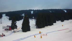 Skiareál Klínovec - Sjezdovka Pařezovka, lanovka CineStar Express - 9.2.2026 v 16:32 Skiareál Klínovec - Sjezdovka Pařezovka, lanovka CineStar Express - 9.2.2026 v 16:32