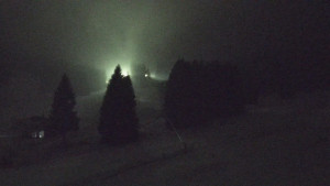 Skiareál Klínovec - Sjezdovka Pařezovka, lanovka CineStar Express - 11.2.2026 v 01:02 Skiareál Klínovec - Sjezdovka Pařezovka, lanovka CineStar Express - 11.2.2026 v 01:02