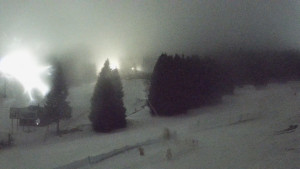 Skiareál Klínovec - Sjezdovka Pařezovka, lanovka CineStar Express - 11.2.2026 v 20:02 Skiareál Klínovec - Sjezdovka Pařezovka, lanovka CineStar Express - 11.2.2026 v 20:02