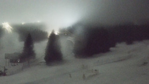 Skiareál Klínovec - Sjezdovka Pařezovka, lanovka CineStar Express - 11.2.2026 v 21:02 Skiareál Klínovec - Sjezdovka Pařezovka, lanovka CineStar Express - 11.2.2026 v 21:02