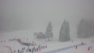 Skiareál Klínovec - Sjezdovka Pařezovka, lanovka CineStar Express - 16.2.2026 v 10:32 Skiareál Klínovec - Sjezdovka Pařezovka, lanovka CineStar Express - 16.2.2026 v 10:32