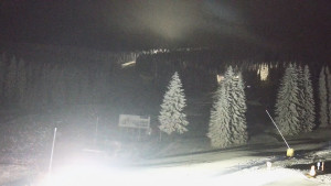 Skiareál Klínovec - Sjezdovka Pařezovka, lanovka CineStar Express - 16.2.2026 v 19:32 Skiareál Klínovec - Sjezdovka Pařezovka, lanovka CineStar Express - 16.2.2026 v 19:32