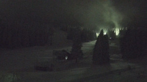 Skiareál Klínovec - Sjezdovka Pařezovka, lanovka CineStar Express - 16.2.2026 v 22:32 Skiareál Klínovec - Sjezdovka Pařezovka, lanovka CineStar Express - 16.2.2026 v 22:32