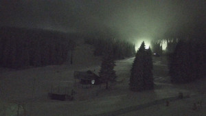 Skiareál Klínovec - Sjezdovka Pařezovka, lanovka CineStar Express - 16.2.2026 v 22:45 Skiareál Klínovec - Sjezdovka Pařezovka, lanovka CineStar Express - 16.2.2026 v 22:45