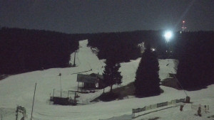 Skiareál Klínovec - Sjezdovka Pařezovka, lanovka CineStar Express - 2.3.2026 v 00:02 Skiareál Klínovec - Sjezdovka Pařezovka, lanovka CineStar Express - 2.3.2026 v 00:02