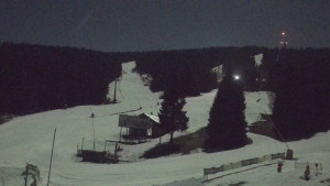 Skiareál Klínovec - Sjezdovka Pařezovka, lanovka CineStar Express - 2.3.2026 v 00:32 Skiareál Klínovec - Sjezdovka Pařezovka, lanovka CineStar Express - 2.3.2026 v 00:32