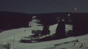 Skiareál Klínovec - Sjezdovka Pařezovka, lanovka CineStar Express - 2.3.2026 v 02:15 Skiareál Klínovec - Sjezdovka Pařezovka, lanovka CineStar Express - 2.3.2026 v 02:15