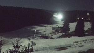 Skiareál Klínovec - Sjezdovka Pařezovka, lanovka CineStar Express - 2.3.2026 v 20:02 Skiareál Klínovec - Sjezdovka Pařezovka, lanovka CineStar Express - 2.3.2026 v 20:02