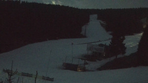 Skiareál Klínovec - Sjezdovka Pařezovka, lanovka CineStar Express - 11.3.2026 v 05:45 Skiareál Klínovec - Sjezdovka Pařezovka, lanovka CineStar Express - 11.3.2026 v 05:45