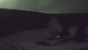 Skiareál Klínovec - Sjezdovka Pařezovka, lanovka CineStar Express - 4.4.2026 v 01:02 Skiareál Klínovec - Sjezdovka Pařezovka, lanovka CineStar Express - 4.4.2026 v 01:02