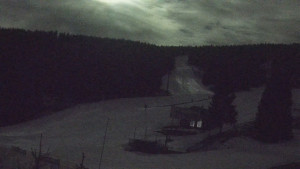 Skiareál Klínovec - Sjezdovka Pařezovka, lanovka CineStar Express - 4.4.2026 v 02:15 Skiareál Klínovec - Sjezdovka Pařezovka, lanovka CineStar Express - 4.4.2026 v 02:15