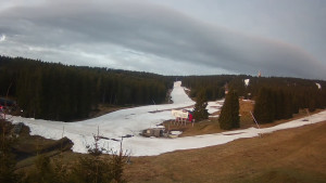 Skiareál Klínovec - Sjezdovka Pařezovka, lanovka CineStar Express - 17.4.2026 v 05:45 Skiareál Klínovec - Sjezdovka Pařezovka, lanovka CineStar Express - 17.4.2026 v 05:45